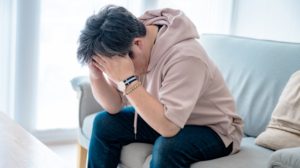 睡眠不足がメンタルに与える影響とは