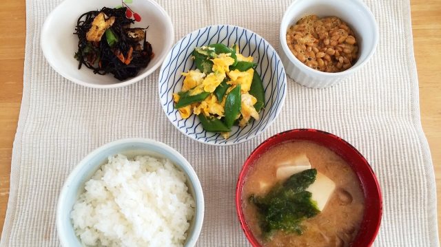 夜勤に慣れるための栄養と食事管理：体調を整え、パフォーマンスを上げる秘訣