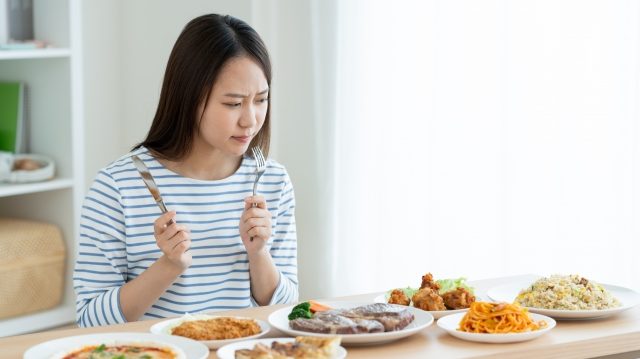 夜勤中に食欲が増す「ホルモンバランス」の乱れ