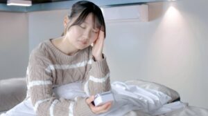 夜勤で昼間に眠れないのはなぜ？原因を分かりやすく解説