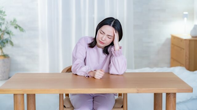 夜勤前に昼間眠れない人に多い特徴とは