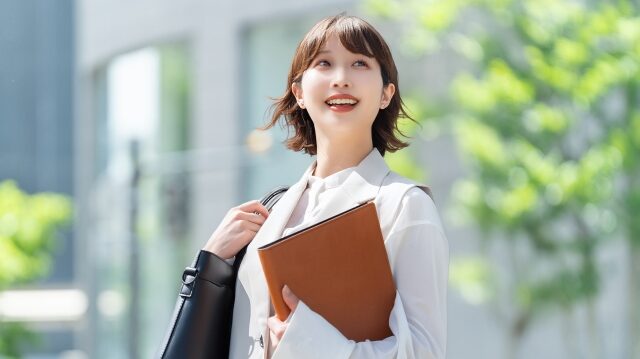 【職種別】夜勤のスケジュールを完全公開！転職前に知っておきたい1日の流れと生活リズム