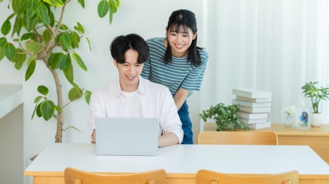 夜勤と日勤のカップルがすれ違いやすい理由