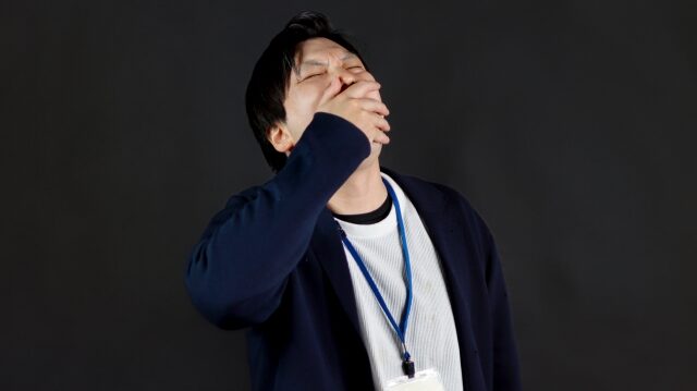 【即効】今すぐ実行できる！夜勤の眠気覚ましに効く5つのアクション