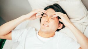 夜勤でハイパービジランスになる？過覚醒の不安を感じたときの原因と対策ガイド