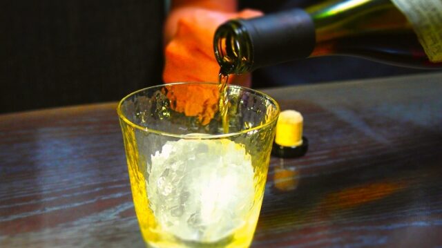  逆効果！「睡眠の質を下げる飲み物」とその理由